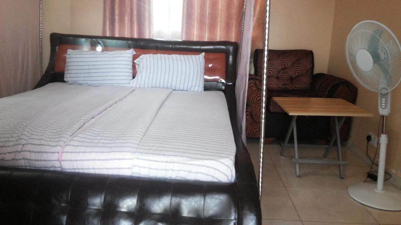 Rock Shadow Hotel Koboko Экстерьер фото