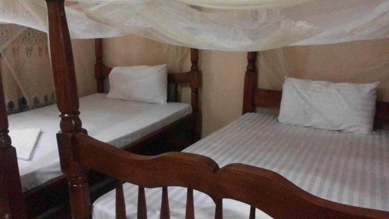 Rock Shadow Hotel Koboko Экстерьер фото